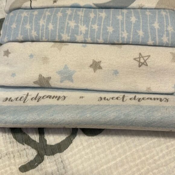 New Necessities by  Tendertyme Four 100% Cotton Flannel Receiving Blankets - Picture 3 of 4